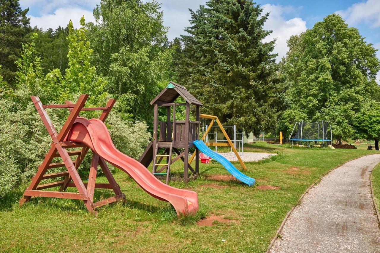 CAMP Dolce Hotel Trutnov Exterior foto