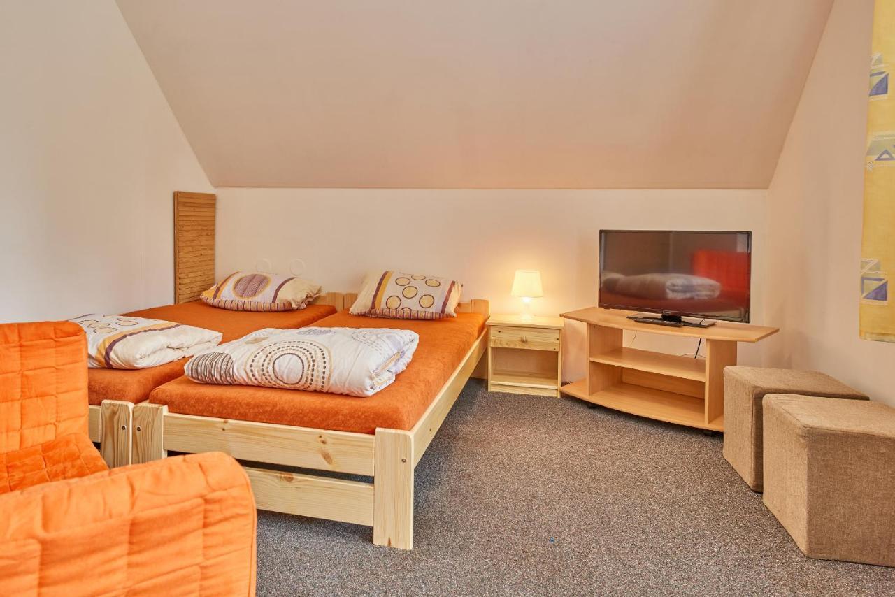 CAMP Dolce Hotel Trutnov Exterior foto