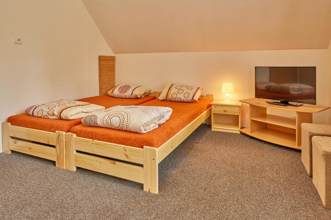 CAMP Dolce Hotel Trutnov Exterior foto