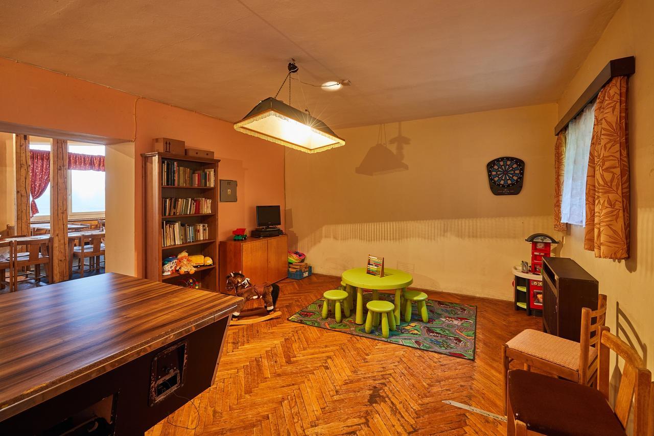 CAMP Dolce Hotel Trutnov Exterior foto